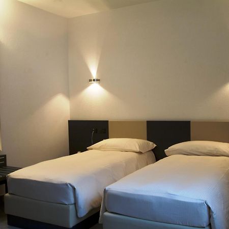 Hotel San Lorenzo Chiavenna Exteriér fotografie