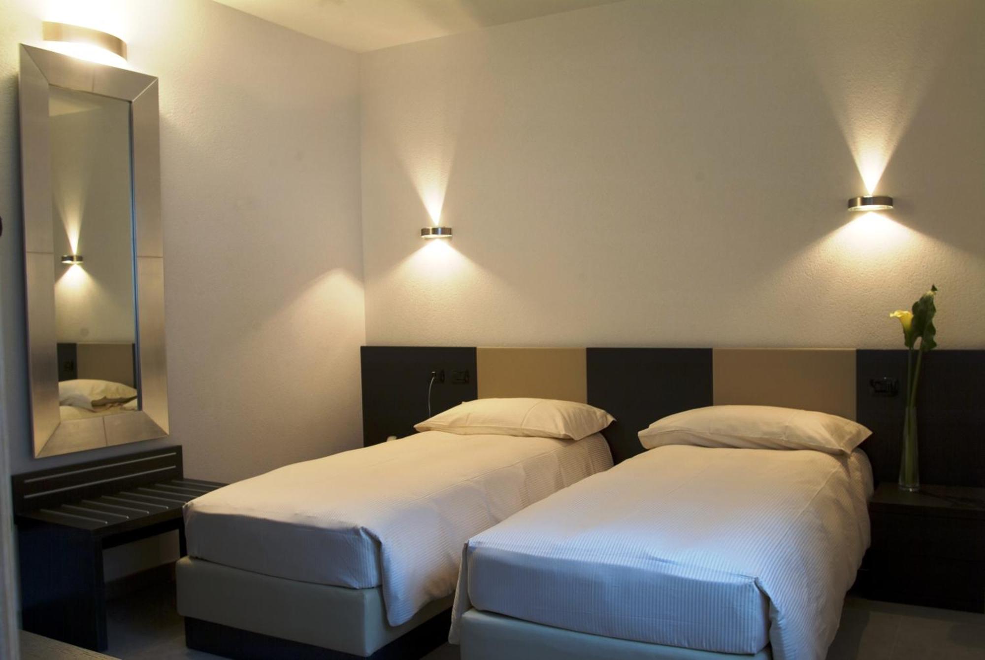 Hotel San Lorenzo Chiavenna Exteriér fotografie